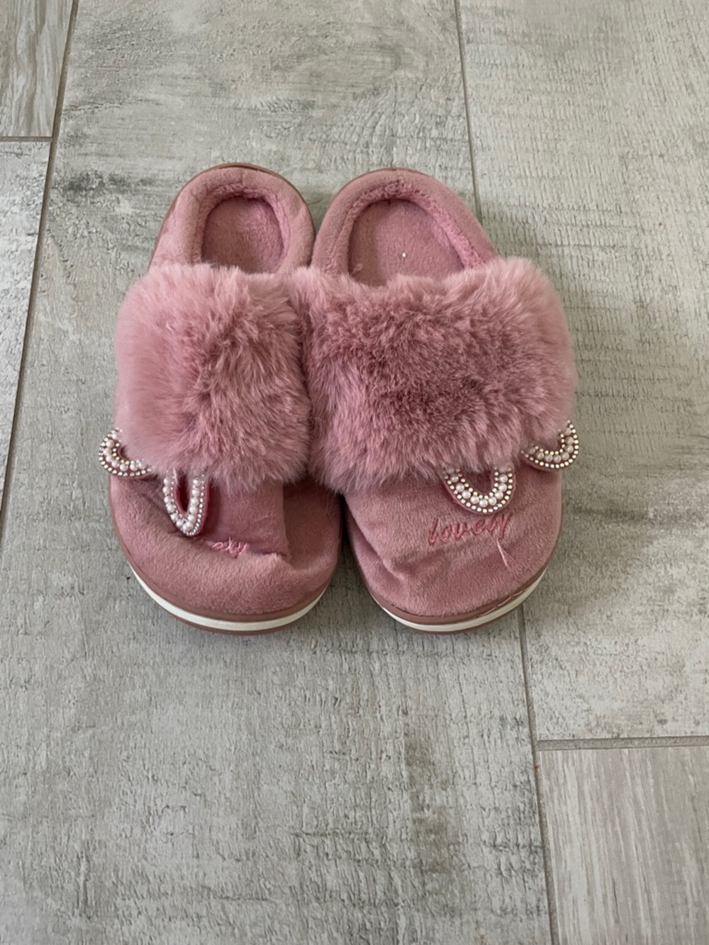 Women’s Plush Pink Fur Slide Slippers